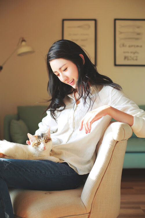 APP下载 LY Sports-足球运动员公益慈善项目持续推进，传递正能量，中国足球 公益