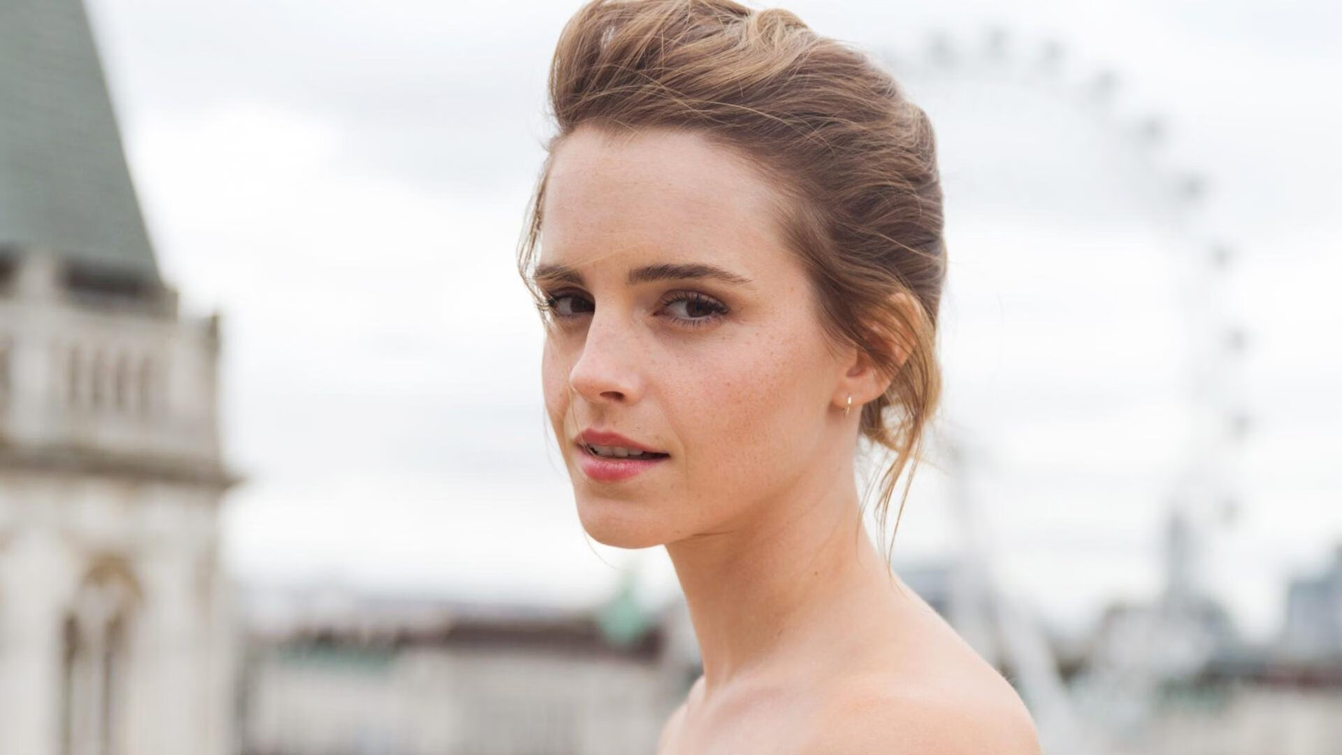 鹈鹕公布赛季旅程日程大图，鹈鹕上赛季球员名单