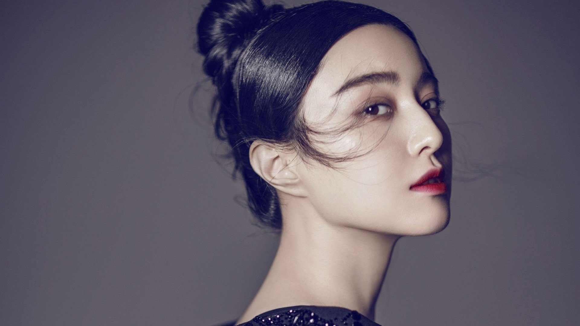 判罚不利我们也不能阻止我们赢球——格里马尔多表态的力量与品牌共振