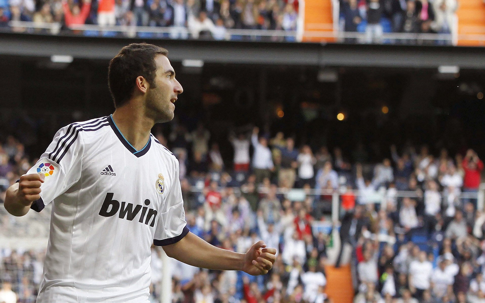 欧冠八强：阿贾克斯PK本菲卡 青年军对决变身“星探必看场次”